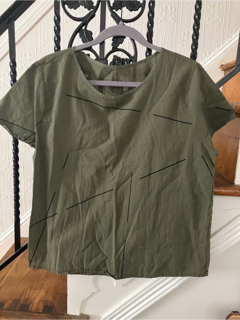 EUC Uzi NYC green dash line pattern printed top shirt cotton size M medium
